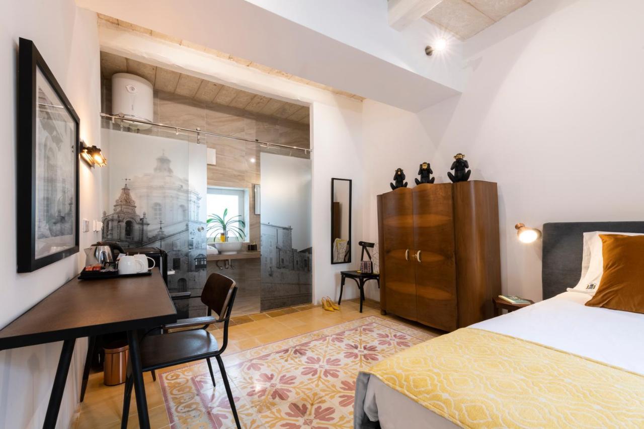 116Townhouse Bed & Breakfast Рабат Екстериор снимка
